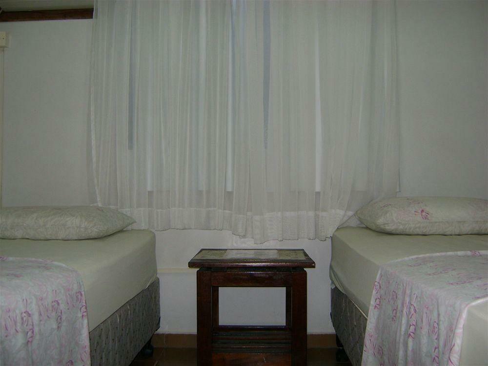 Residencial E Pousada Evelina Foz do Iguaçu Extérieur photo